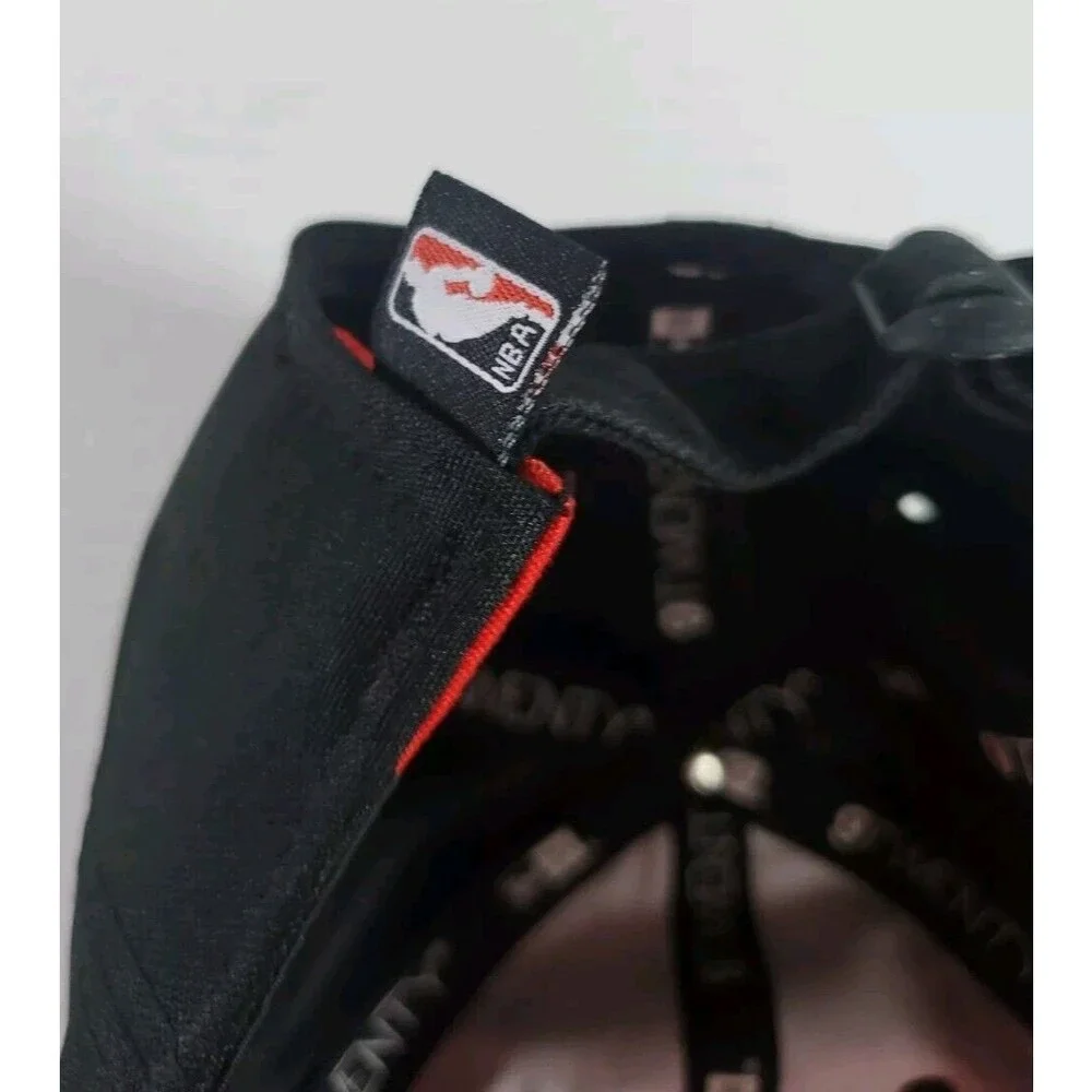 Chicago Bulls Baseball  Hat  9Twenty‎ Retro Black Red w/Circle Logo New Era ONZ